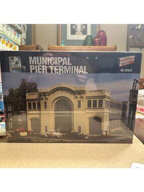 Walthers Cornerstone Municipal Pier Terminal HO Scale Model Kit The Waterfront
